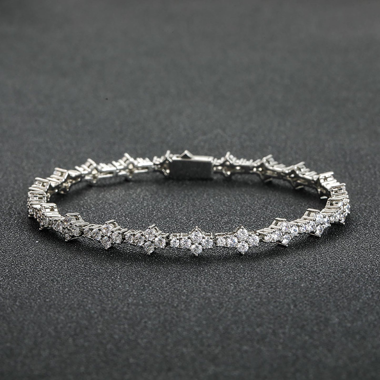 Modera Bracelet