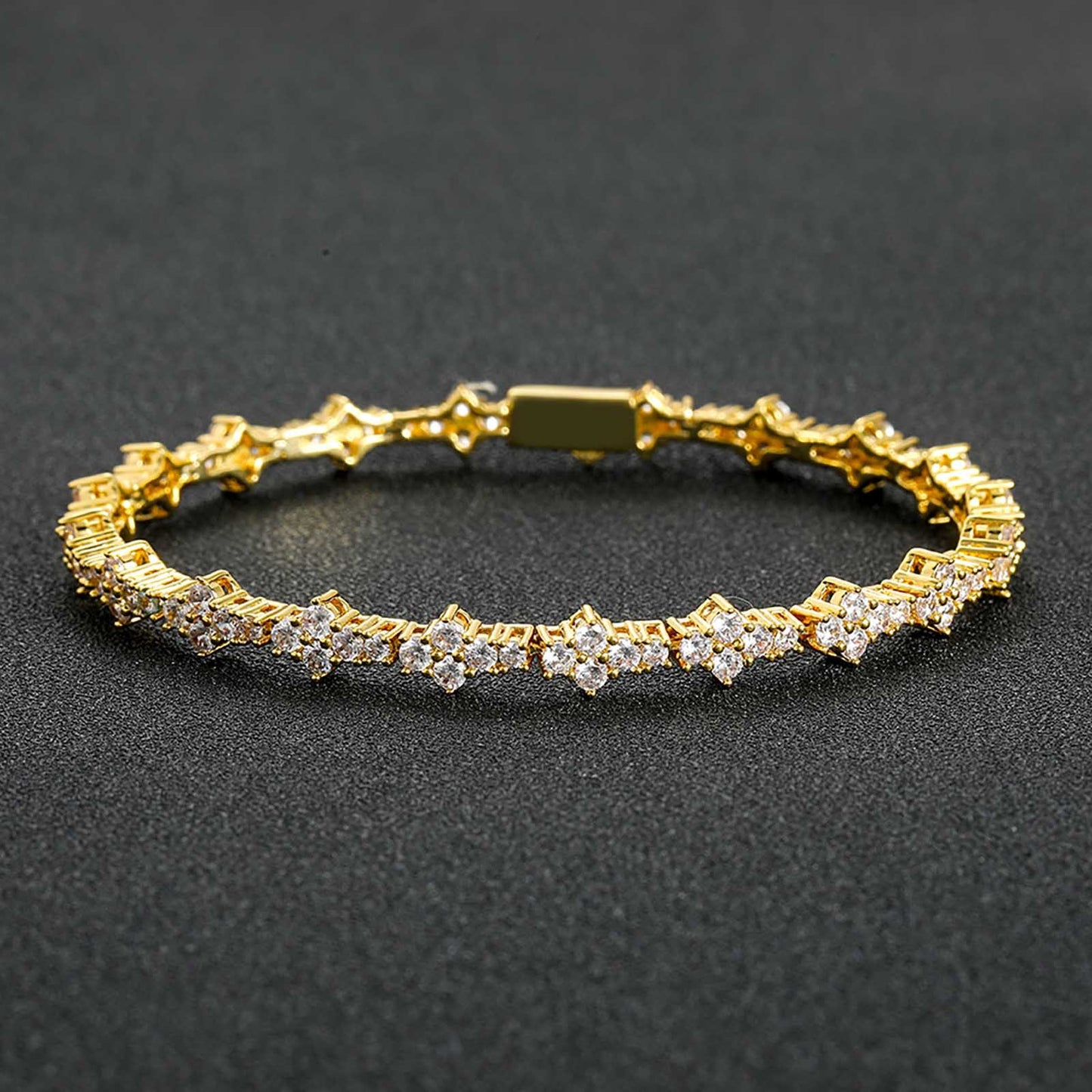 Modera bracelet